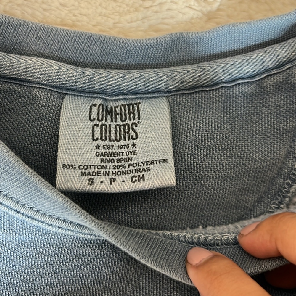 Sweatshirt - Picture 2 of 2